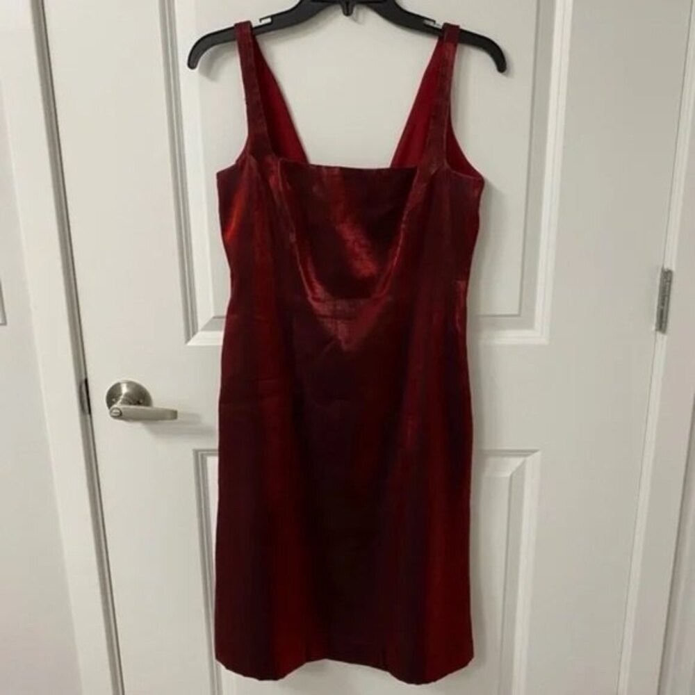 Women's Evening Sleeveless Square Neck Dress. Red. Medium. Special Occasion.